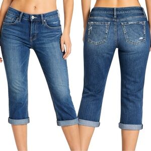 Silver Jeans Elyse Mid Rise Curvy Capri W28 Medium Indigo Wash
